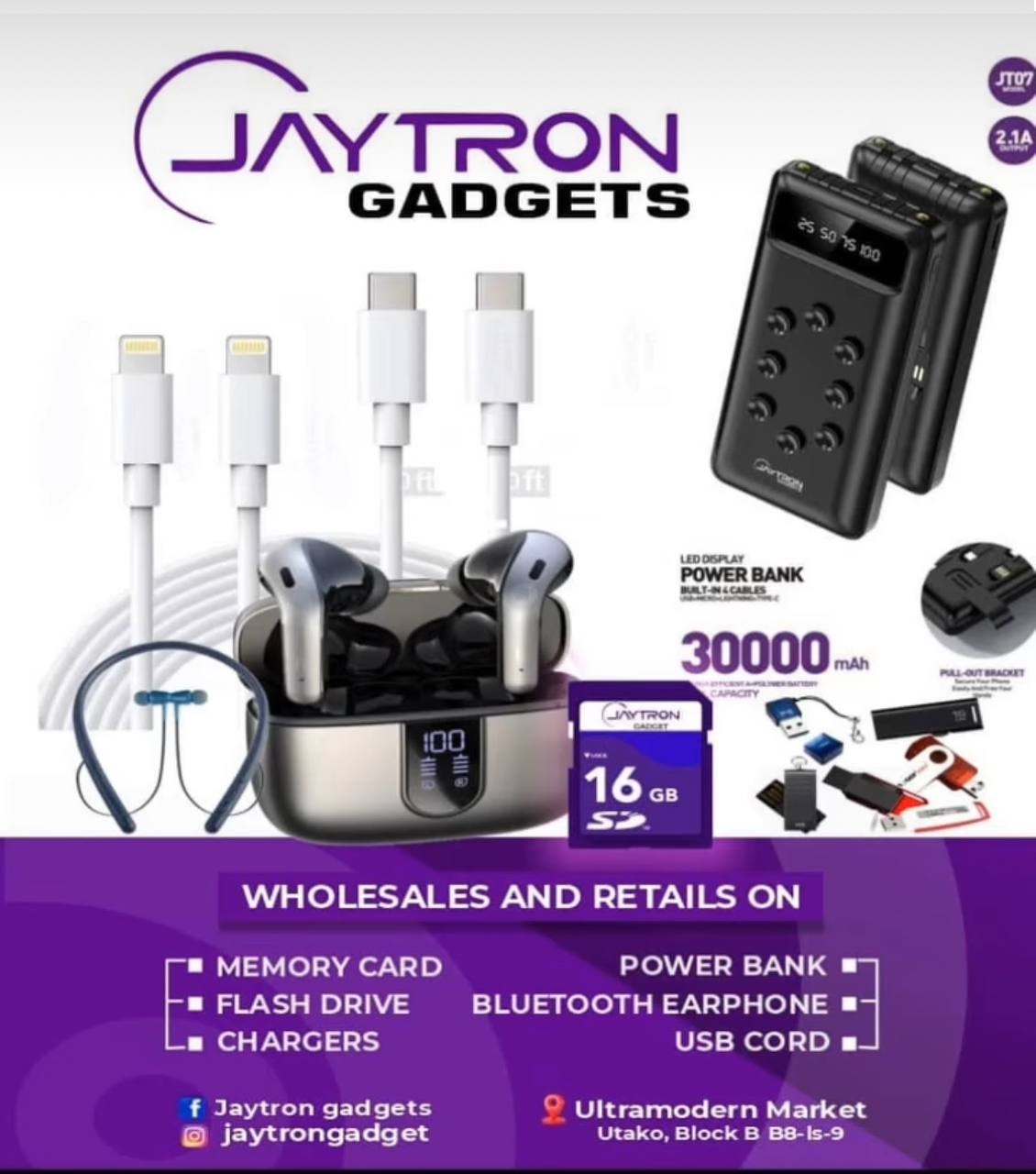 photo_5787632177444406605_y