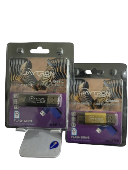 photo_5787632177444406631_y-removebg-preview